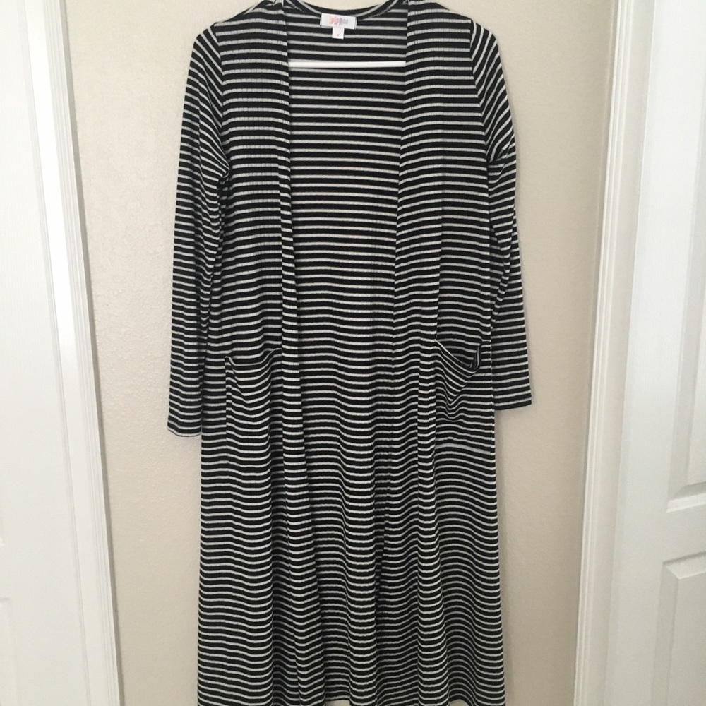 LuLaRoe Black and White Sarah